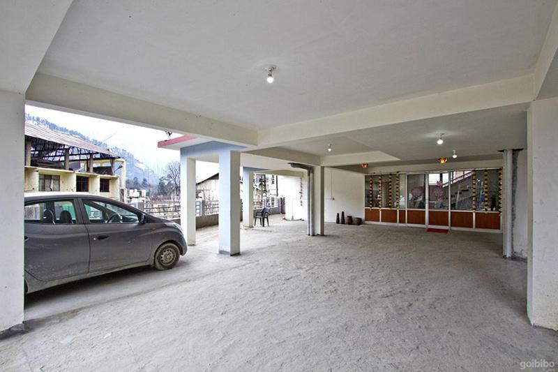 Hotel Uday Himalaya Манали Экстерьер фото